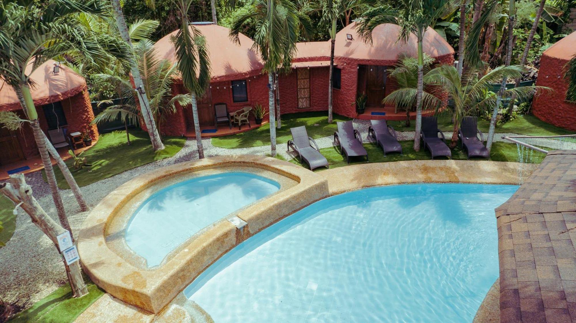 ปังเลา ช็อคโกแลต ฮิลล์ รีสอร์ต Hotel ปางเลา ภายนอก รูปภาพ