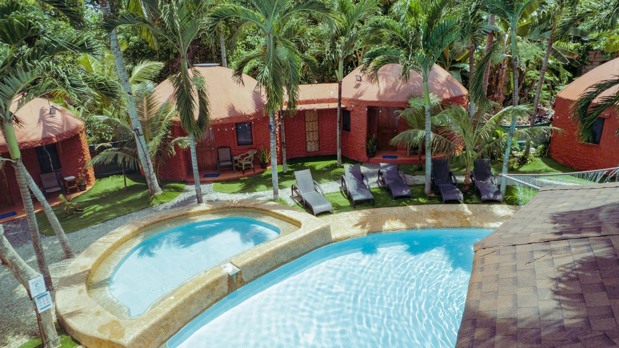 ปังเลา ช็อคโกแลต ฮิลล์ รีสอร์ต Hotel ปางเลา ภายนอก รูปภาพ