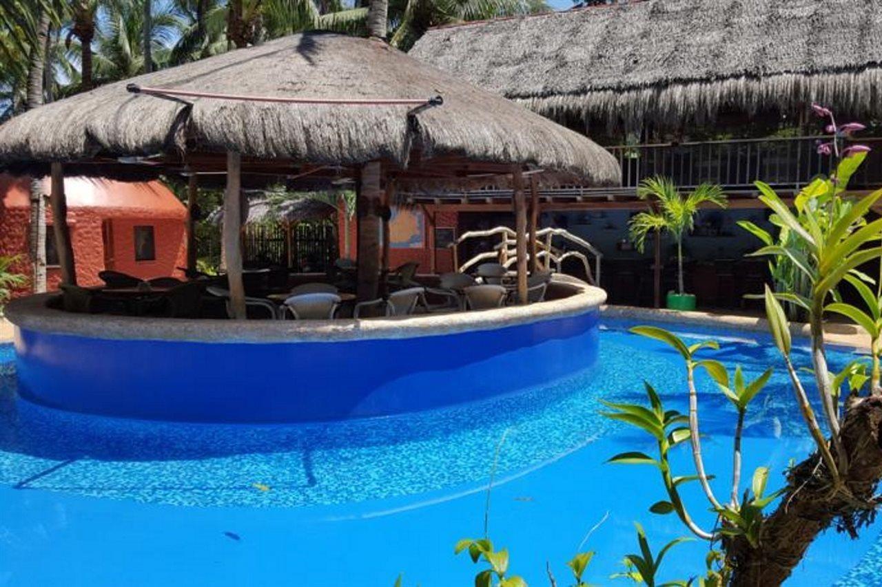ปังเลา ช็อคโกแลต ฮิลล์ รีสอร์ต Hotel ปางเลา ภายนอก รูปภาพ